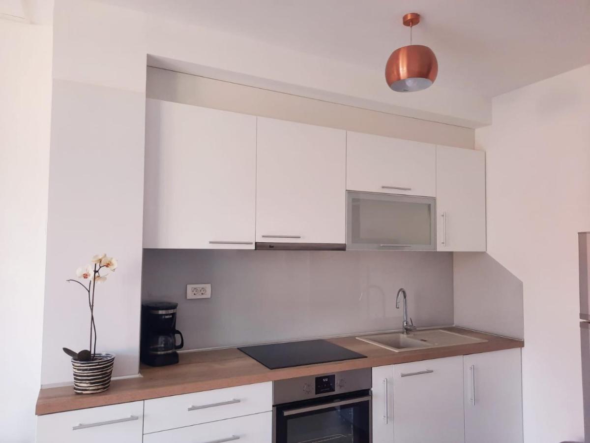 Apartman Madonnina Cres Esterno foto
