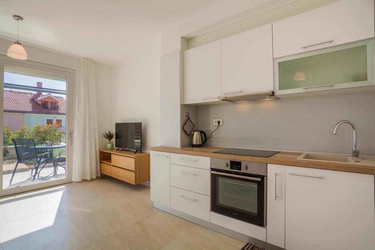 Apartman Madonnina Cres Esterno foto